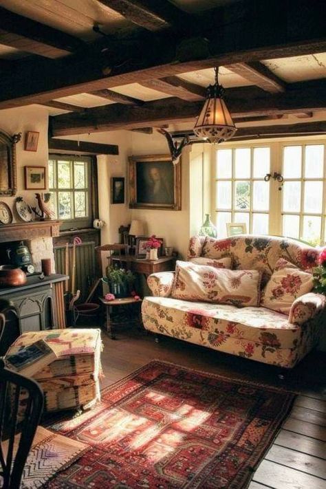 Country Cottage Living Cottage Lounge, English Cottage Interiors, English Cottage Decor, Small Living Room Layout, Iron Bed Frame, Cottage Interior, Cottage Living Rooms, Cottage Ideas, Cottage Interiors