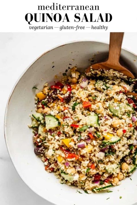 Cold Quinoa Salad, Fluffy Quinoa, Quinoa Recipes Easy, Mediterranean Quinoa, Quinoa Salad Recipe, Chopped Vegetables, Vegan Feta Cheese, Mediterranean Quinoa Salad, Quinoa Healthy