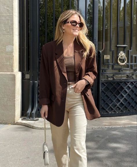 Blazer Outfits For Women Casual, Brown Blazer Outfit, Coat Outfit Casual, Business Professional Outfits, Blazer Casual, Blazer Outfits For Women, Blazer Outfit, Business Casual Outfits For Work, Neue Outfits