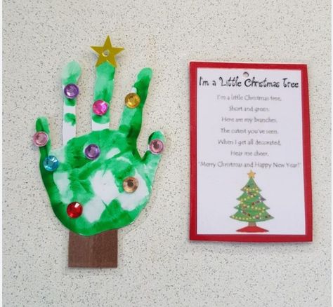 Christmas Tree Poems For Kids, Hand Print Crafts For Kids Christmas, Christmas Tree Handprint Art, Christmas Tree Hand Print, Hand Print Christmas Tree, Christmas Tree Poem, Preschool Christmas Gifts, Hand Print Tree, Handprint Christmas Tree