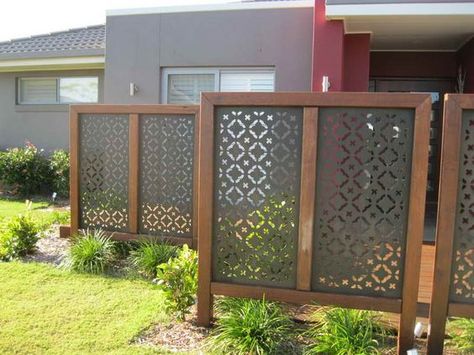 17 Creative Ideas For Privacy Screen In Your Yard                                                                                                                                                                                 More Landscape Privacy, Landscaping Privacy, Backyard Privacy Screen, Yard Privacy, Garden Screens, Patio Privacy Screen, Privacy Ideas, Privacy Fence Designs, Patio Privacy