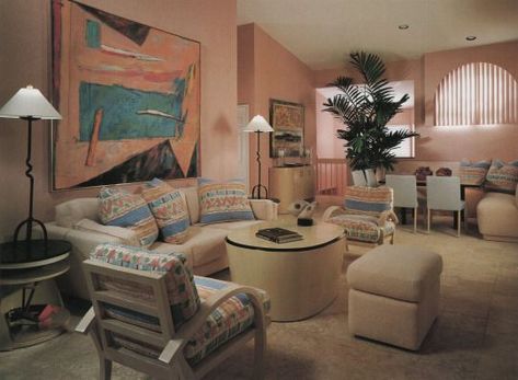 Outrageous Interior Design & Home Decor Of The 80s | LUNO Tumblr Apartment, 90s House Decor, 1980s Interior Design, 90s Living Room, 90s Interior Design, Interior Art Deco, 1980s Interior, 1980s Decor, 90s Interior