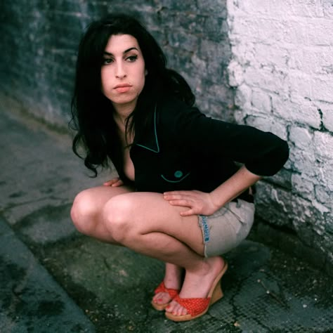 Amy Winehouse Frank, Amy Wine, Karen Robinson, Sarah Vaughan, Amazing Amy, Keith Whitley, Toxic Love, Love Is Blind, Best Portraits