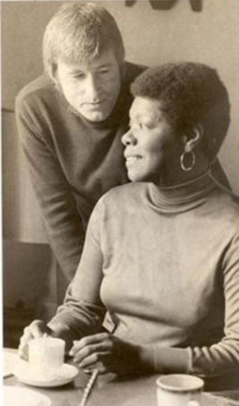 Maya Angelou Once Explained Why She Married the Same White Man THREE Times! | EURweb Interracial Celebrity Couples, Film Couples, The Caged Bird Sings, Black Woman White Man, Swirl Couples, Interacial Couples, Interracial Marriage, Cosmopolitan Magazine, Magazine Interview