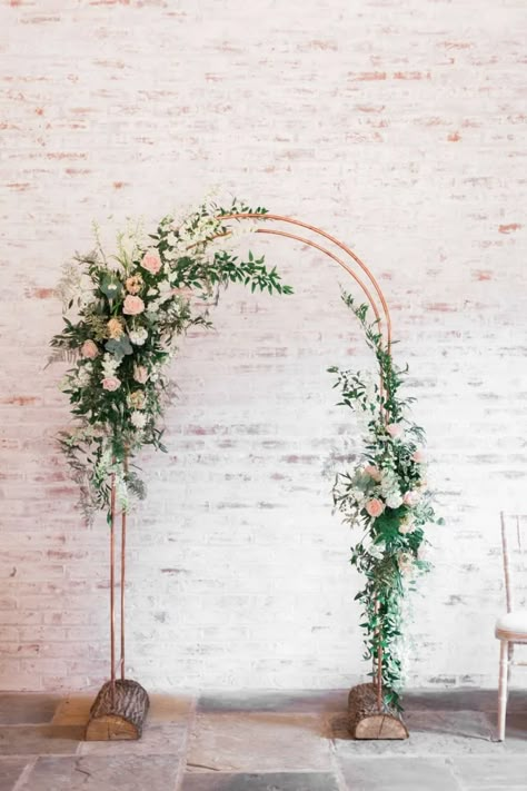 DIY Floral Arch | How to Make your own - Aimsy's Antics Diy Floral Arch, Pink Green Wedding, Diy Wedding Arch, Wedding Archway, Green Wedding Flowers, Floral Arch Wedding, English Country Garden, Flower Arch, Wedding Arch Flowers