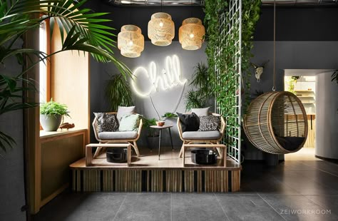 Jungle Moscow on Behance Opening My Own Salon, Salon Break Room Ideas, Boho Spa Room, Boho Salon Ideas, Esthetician Room Decor, Esthetics Room, Spa Room Decor, Spa Interior Design, Salon Suites Decor