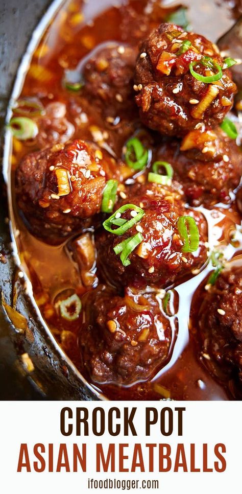 Asian meatballs, cooked in a Crock Pot, tender, juicy and delicious. | ifoodblogger.com Crock Pot Asian, Craving Tasty, Asian Meatballs, Crock Pot Meatballs, Mapo Tofu, Crockpot Dishes, Crockpot Slow Cooker, Crockpot Cooking, Slow Cooker Meals