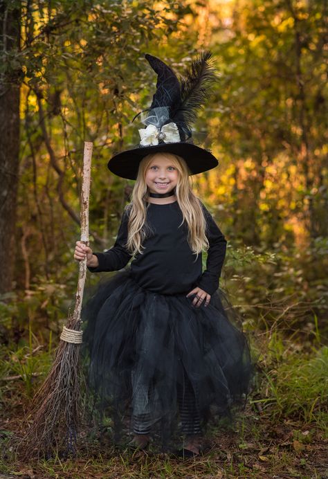 DIY Witch costume Girl Witch Costume Kids Diy, Witch Costumes Kids Diy, Baby Witch Costume Diy, Easy Diy Witch Costume Women, Girls Witch Costume Diy, Mommy And Me Witch Costume, Diy Girl Witch Costume, Diy Adult Witch Costume, Toddler Witch Costume Diy