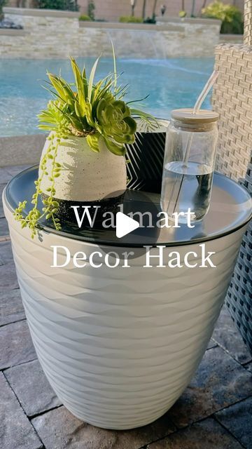 Walmart Diy, Walmart Decor, Diy Patio Table, Diy Furniture Ideas Easy, Coffee Tables Diy, Diy Backyard Patio, Diy Outdoor Table, Diy Side Table, End Tables Diy