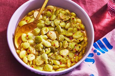 Lima Beans Lima Beans Recipe, Lima Bean Recipes, Southern Sides, Side Dishes Veggies, Southern Living Recipes, Breakfast Party Foods, Easy Dinner Casseroles, Bean Recipe, Veggies Side Dishes