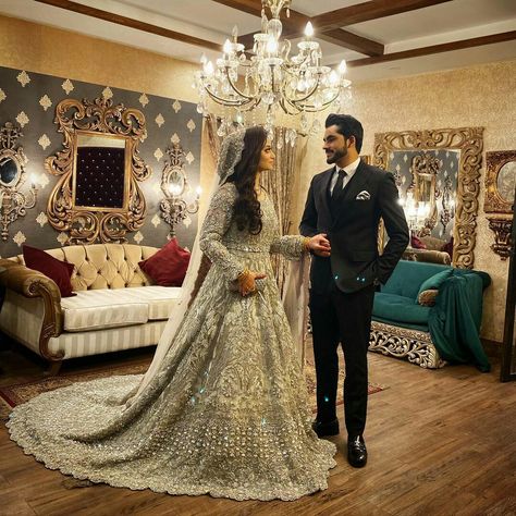 Walima Dresses Pakistani Bride And Groom, Groom Wedding Dress Pakistani, Walima Dresses Pakistani Brides, Pakistani Bride And Groom, Walima Dresses Pakistani, Walima Brides, Walima Bride, Bride Groom Photoshoot, Walima Dresses