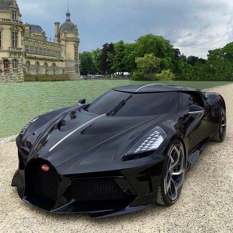 Xe Bugatti, Kereta Sport, Wallpaper Hippie, Luxe Auto's, Top Luxury Cars, Bugatti Cars, Lamborghini Cars, Exotic Sports Cars, Most Expensive Car