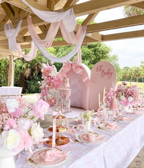 Dreamiest baby shower 🎀🌸💕 #loveshackfancycookies #loveshackfancy #loveshackfancytheme #loveshackfancythemedparty #loveshackfancybabyshower #loveshackfancyparty #loveshackfancybackdrop #loveshackfancybow #bowtheme #bow #floralbabyshower #bowbackdrop #largebow #pinkbow #pinkbowtheme English Tea Party Baby Shower Ideas, Loveshackfancy Baby Shower Theme, Loveshackfancy Aesthetic Party, Love Shack Baby Shower Theme, Love Shack Fancy Theme Party, Loveshackfancy Birthday Party, French Themed Baby Shower Ideas, Tea Party Themed Baby Shower Ideas, Love Shack Fancy Baby Shower Theme