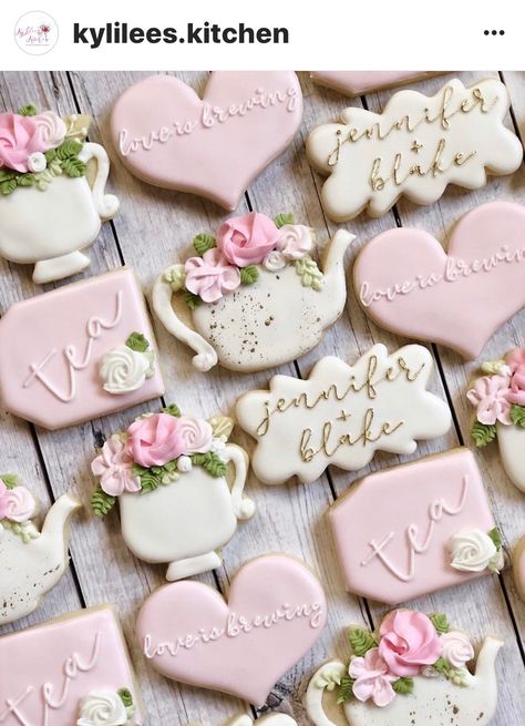 Tea Party Bridal Shower Cookies Decorated, Garden Tea Party Cookies, Tea Party Bridal Shower Desserts, Partea Birthday Cake, Tea Party Themed Cookies, Tea Party Sugar Cookies Decorated, Bridal Shower Cookies Tea Party, Bridal Tea Cookies, Tea For Two Cookies Decorated