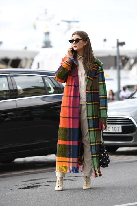 Plaid Coat, Fall Fits, Fashion Hacks Clothes, Fashion Hacks, Clothing Hacks, Fall Fashion Outfits, Fall 2023, Fall 2018, Mode Inspiration