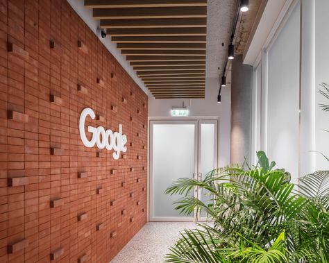 The new Google Brussels by PUUR - DesignWanted : DesignWanted Belgian Interior Design, Google Headquarters, Google Office, Nautical Interior, Office Interior Design Modern, New Staircase, Open Staircase, Contemporary Building, Wall Logo