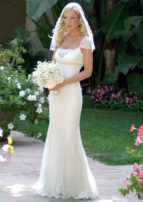 These Celebs Got Married in the Early 2000s and the Nostalgia Is REAL - Tori Spelling and Charlie Shanian from InStyle.com 2007 Wedding Dresses, 90s Inspired Wedding Dress, Early 2000s Wedding Dress, Early 2000s Wedding, Y2k Wedding Dress, 2000 Wedding Dress, 2000s Wedding Dress, 2000s Wedding, Celeb Wedding