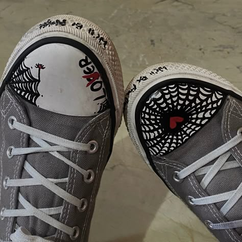 converse all star | converse art | tomorrow x together | shoes | art Black Converse Drawing On Shoes, Converse Sharpie Art, Converse Drawn On, Converse Shoe Art, Shoe Drawings Converse, How To Decorate Converse, Converse Doodle Ideas, Things To Draw On Your Converse, Writing On Converse