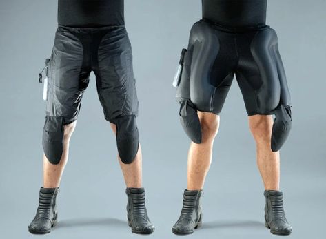 mo'cycle's airbag jeans inflate to protect the lower body from motorcycle accidents Motorcycle Airbag, Motorcycle Jeans, Motorcycle Safety, Motorcycle Pants, Motorcycle Suit, Safety Clothing, Broken Leg, Motorcycle Riders, Lower Body