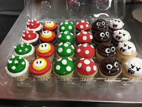 Bowser Cupcakes Mario Party, Super Mario Toad Cupcakes, Mario Brothers Cupcake Ideas, Super Mario Birthday Party Decorations Cake Ideas, Mario Kart Birthday Party Cupcakes, Mario Birthday Party Sweets, Simple Mario Cupcakes, Super Mario Bros Party Ideas Cake Mushroom Cupcakes, Mario Themed Birthday Cupcakes