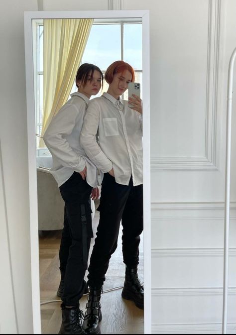 Les Fashion, Tam Boy, Pride Art, Lgbt Pride, Couple Goals, Outfit Inspirations, Bts, Pants, Pins