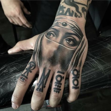 Money Eye Tattoo, Face Tattoo On Hand, Hand Eye Tattoo, Aztec Tattoos Sleeve, Arm Tattoos For Guys Forearm, Hand Tattoo Designs, Simple Tattoos For Guys, Animal Tattoo Ideas, Men Tattoos Arm Sleeve