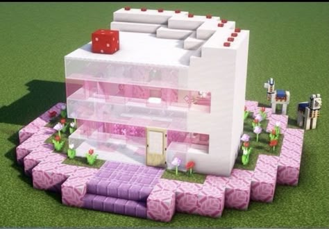 Pink And Red Minecraft House, Mincraft Idea Houses Coquette, Pink And White Minecraft House, Pink Minecraft House No Mods, Pink Houses Minecraft, Valentines Day Minecraft Builds, Minecraft Cake House, Cute Mc Houses, Pink Minecraft Bedroom