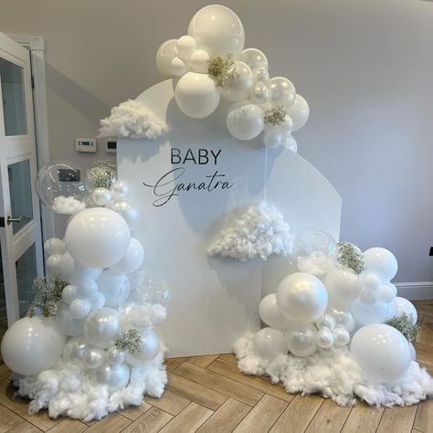 “ On cloud nine “ ☁️ . . What a dreamy set up for a baby shower 🤍☁️… | Instagram Cloud Theme Party Backdrops, Balloon Arch Clouds, Cloudy Theme Party, Gender Reveal Clouds Theme, Cloud Theme Balloon Arch, On Cloud 9 Baby Shower Theme Cake, On Cloud 9 Dessert Table, Gender Reveal Ideas All White, Cloud Theme Backdrop