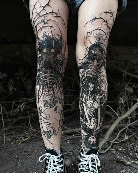 Feminine Skull Tattoos, Feminine Tattoo Sleeves, Wicked Tattoos, Scary Tattoos, Creepy Tattoos, Gothic Tattoo, Dark Tattoo, Black Ink Tattoos, Feminine Tattoos