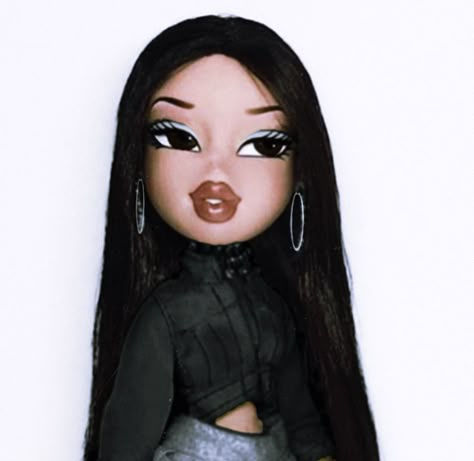 Doll Inspired Makeup, Bratz Babies, Bratz And Barbie, Bratz Icon, Baddie Icons, Bratz Mood, Barbie Makeover, Makeup Bratz, Jade Bratz