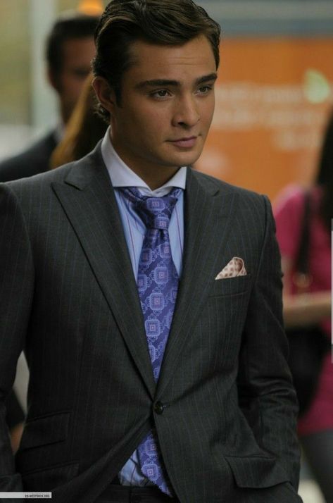 Chuck Gossip Girl, Accent Chairs For Bedroom, Chuck Bass Ed Westwick, Chuck Y Blair, Chairs For Bedroom, Stile Blair Waldorf, Chuck Blair, Chuck And Blair, Matthew Espinosa