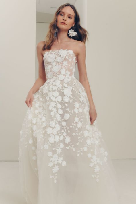 Mira Zwlinger Bridal Spring 2025 Collection Wedding Dress 2025, Wedding Dresses 2025, Cinderella Wedding Dress, New York City Luxury, 2025 Bride, Unique Bridal Gowns, Bride Era, Mira Zwillinger, Courthouse Wedding Dress