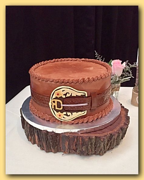 Groom's cake with a fondant replica of his favorite belt buckle Grooms Cake, Belt Buckle, Rodeo, Fondant, Cupcake Cakes, Buckle, Projects To Try, Wedding Ideas, Cake