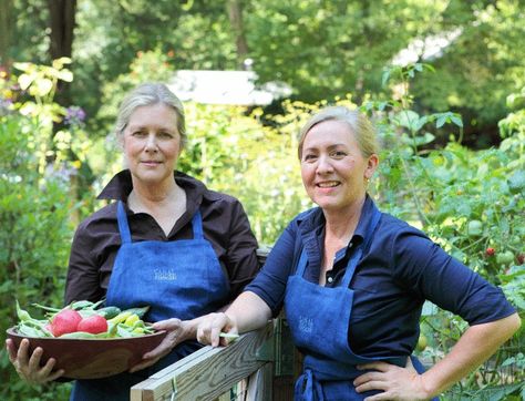 Q&A with the Canal House Cooks | Williams-Sonoma Taste Grilled Leeks, News Graphics, Outside Kitchen, Tips For Cooking, New York Food, Bread Salad, Canal House, Recipes Fall, Nutrition And Health