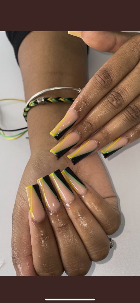 Jamaica Nails, Sqaure Nails, Ambre Nails, Short Coffin Nails Designs, Drip Nails, Vibrant Nails, French Acrylic Nails, Dope Nail Designs, Short Square Acrylic Nails