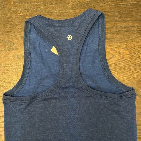 Size 4 Bought For $58 Perfect Condition, Never Worn, Color Discontinued In This Style #Lululemon #Activewear #Swiftlytech #Cheap #Preppy Lululemon Activewear, Lululemon Swiftly Tech, Lululemon Swiftly, High Neck Tank Top, Swiftly Tech, High Neck Tank, Things To Buy, Things I Want, Lululemon Athletica