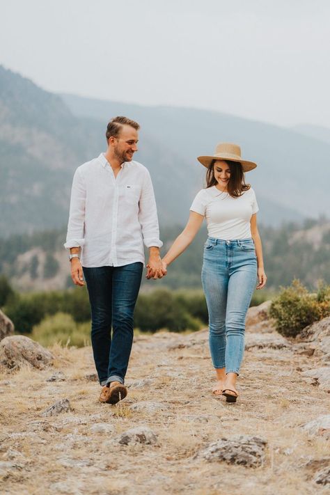 Motorcycle Engagement Photos, Engagement Photo Shoot Outfits, White Tshirt And Jeans, Prenup Outfit, Engagement Picture Outfits, Pre Wedding Photoshoot Outfit, Engagement Pictures Poses, Engagement Session Outfits, White T Shirts