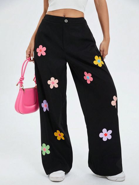 SHEIN MOD Y2k Black Fabric Flower Printed Baggy PantsI discovered amazing products on SHEIN.com, come check them out! Bratz Wardrobe, Kid Core Outfits, Baggy Pants Women, Printed Tee Women, Adrette Outfits, Fabric Plants, Funky Pants, Flower Pants, Casual Preppy Outfits