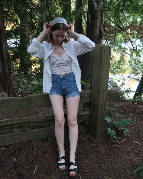 coastalgranddaughter coastal grand-daughter brandy girl melville summer outfit #softgirl aesthetic pinterest pale thin pose ideas instagram Pale Summer Outfits, Pale Girl Outfits, Brandy Girl, Pose Ideas Instagram, Pale Girl, Summer Outfits Ideas, Softgirl Aesthetic, Grand Daughter, Aesthetic Pinterest