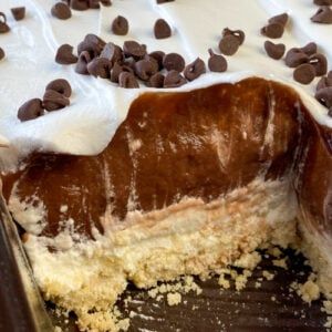 Chocolate Yum Yum - Plowing Through Life Desserts Layered, Chocolate Layer Dessert, Dessert Images, Pudding Desserts Layered, Graham Cracker Dessert, Refrigerated Desserts, Cafe Cakes, Chocolate Pudding Desserts, Icebox Desserts