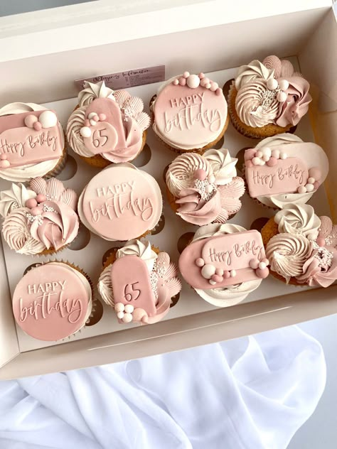 25th Birthday Cupcakes For Women, 25th Birthday Cupcakes, Pretty Cupcakes Ideas, Cupcakes For Women, Birthday Cupcakes For Women, Bday Cupcakes, Pink Dessert Tables, Happy 35th Birthday, Pink Dessert