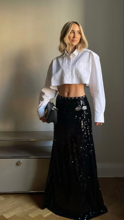 White Sequin Skirt, Green Sequin Skirt, Sequin Skirt Outfit, Lisa Olsson, Sequin Skirt Long, Maxi Sequin Skirt, Black Sequin Skirt, Sequin Midi Skirt, Long Skirt Outfits