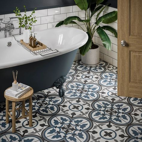 Patterned Bathroom, Makeover Kamar Mandi, Patterned Bathroom Tiles, Tiles Uk, Victorian Bathroom, Bathroom Design Trends, Patterned Floor Tiles, Cottage Bathroom, Upstairs Bathrooms