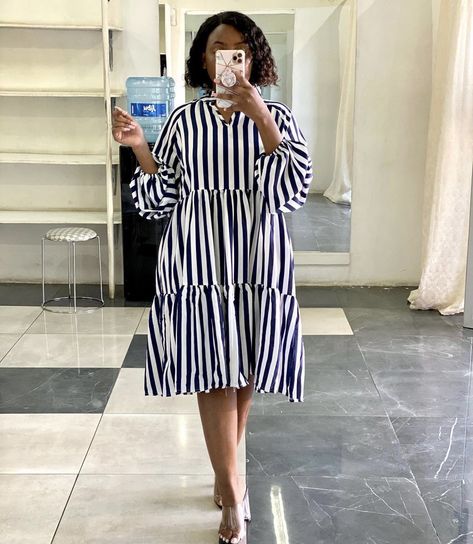 Motherhood Outfits, Business Attitude, Camel Winter Coat, Pregnancy Outfit, Striped Dresses, Dress Maternity, Modern Clothing, Stripped Dress, Nigerian Wedding