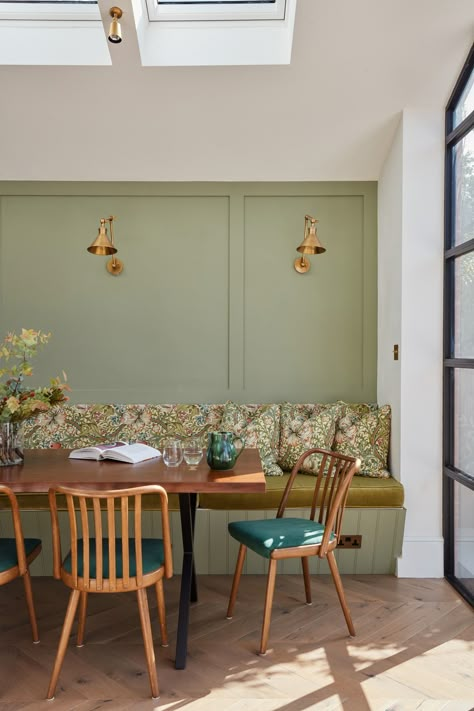 Kingscliffe Gardens, Wimbledon - Transitional - Dining Room - London - by MLA Architecture | Houzz Green And Yellow Interior, Dining Room Booth, Kitchen With Furniture, Whole House Interior Design, Seating Booth, Dining Room London, Booth Seating In Kitchen, Wallpaper Cabinets, Interior Transformation