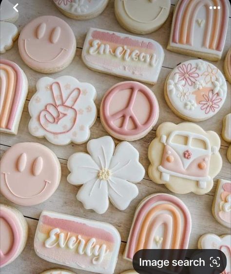 70s Royal Icing Cookies, Peace Out Cookies Decorated, Peace Love Birthday Party, Groovy Birthday Cookies Decorated, Four Ever Groovy Cookies, Groovy Party Cookies, 29 Birthday Cookies, Groovy Bachelorette Cookies, Groovy One Cookies Decorated