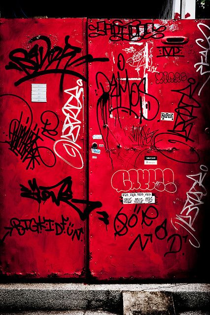 "Graffiti: Graffiti on the red old doors." by olliwang (Olli Wang) Graffiti Tags, Graffiti Tattoo, Graffiti Photography, Graffiti Writing, Graffiti Artwork, Graffiti Tagging, Graffiti Wallpaper, Arte Inspo, Old Doors