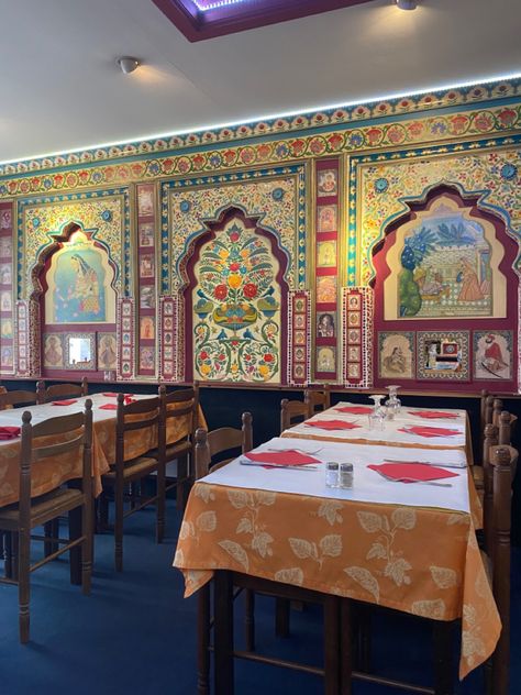 Pakistani Restaurant Design, Pakistani Restaurant Interior, Indian Aesthetic Restaurant, Indian Restaurants Interior Design, Indian Restaurant Wall Art, Bengali Restaurant Interior, Rajasthani Restaurant Interior, Indian Restaurant Aesthetic, Indian Restaurant Interior Design Creative