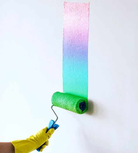 Diy Tie Dye Wall Paint, Chameleon 7 Tone Paint, Diy Blacklight Paint, Neon Painted Walls, Iridescent Paint Walls, Iridescent Wall Paint, Spray Paint Wall Ideas, Tie Dye Wall Paint, Colorful Painted Walls