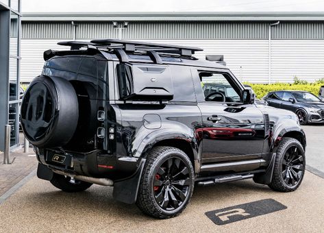 Land Rover Defender Camping, Montero 4x4, New Land Rover Defender, New Land Rover, Movie Edits, New Defender, Best Suv, Land Rover Defender 90, 1000 Years